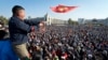 Парламенттик шайлоонун жыйынтыктарына нааразы жарандардын акциясы. 2020-жылдын 5-октябры. Бишкек. 