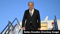 БУУнун баш катчысы Антониу Гутерриш Ысык-Көлгө келгендеги сүрөт, 2-июль, 2024-жыл