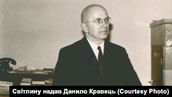 Михайло Демкович-Добрянський у 1956–1972 очолював Українську редакцію Радіо Свобода, яке спершу мало назву Радіо Визволення