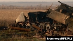Уничтоженная военная техника неподалеку от с. Работино