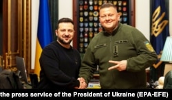 Президент України Володимир Зеленський і тоді ще головнокомандувач ЗСУ Валерій Залужний (праворуч). Київ, 8 лютого 2024 року