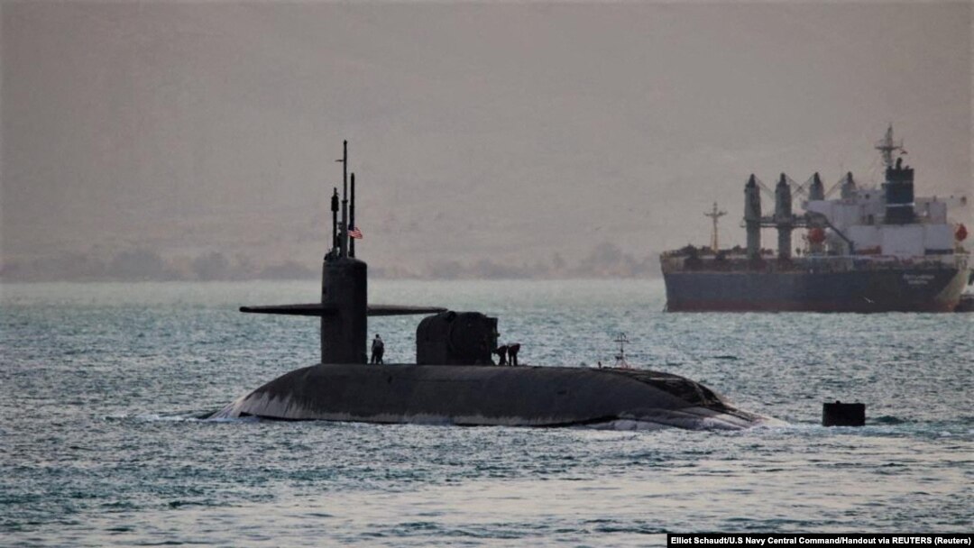 Подморницата транзитира по Суецкиот канал во Египет, на пат кон Блискиот Исток како поддршка на Петтата флота на САД со седиште во Бахреин, 7 април 2023 година.