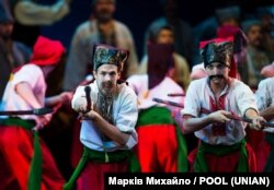 Сцена «Запорізька січ» з опери «Тарас Бульба» Миколи Лисенка