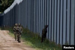 Захисний паркан вздовж польсько-білоруського кордону. Польща, 30 серпня 2023