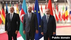 Եվրամիության խորհրդի նախագահ Շառլ Միշելի, Հայաստանի վարչապետ Նիկոլ Փաշինյանի և Ադրբեջանի նախագահ Իլհամ Ալիևի հանդիպումը Բրյուսելում, 31-ը օգոստոսի, 2022թ.