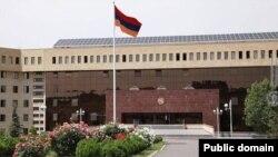 Հայաստանի ՊՆ վարչական համալիրը Երևանում, արխիվ