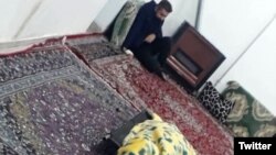شهریار محمدی چند شب پیش از کشته شدن در کنار پیکر دوست جانباختهاش، محمد حسنزاده