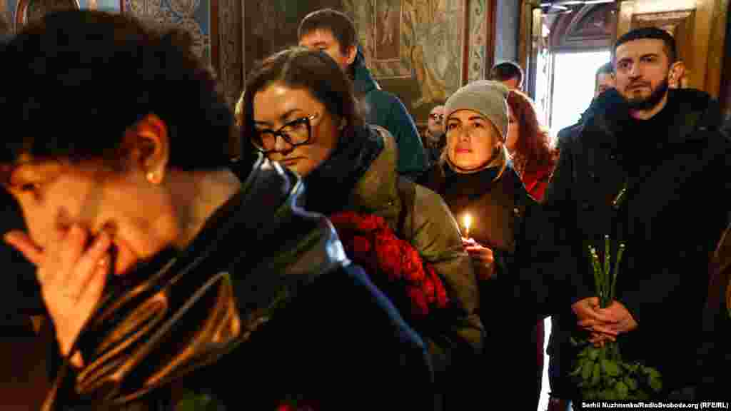 «Важка доля сильної духом і відданої Україні людини. Його боротьба почалася в 2014-му в Криму, його не зламали застінки кремлівських тюрем та тиск окупанта. Після звільнення спільно працювали на міжнародному фронті, де Геннадій ділився своїм пережитим жахливим досвідом в російській тюрмі. Незважаючи на пережитий жах полону, після початку повномасштабного вторгнення Геннадій став на захист України. На жаль, кривава і жорстка війна забрала у нас ще одну неймовірно світлу людину. Світла пам'ять загиблому Герою! Щирі співчуття родині!» – написала народна депутатка від «Європейської солідарності» Марія Іонова