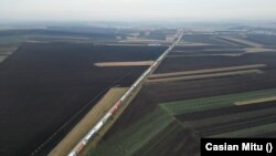Într-o perioadă obișnuită, doar 100 de TIR-uri ies pe la Siret