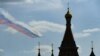 У відповідь на ці «ці недружні дії» Москва суттєво розширяє список представників ЄС Євросоюзу, яким заборонено в’їзд на територію РФ. 
