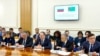 Aşgabatda türkmen-rus 'tegelek stol' duşuşyklary geçirilýär