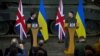 Президент України Володимир Зеленський (ліворуч) і премʼєр-міністр Великої Британії Ріші Сунак під час пресконференції, 8 лютого 2023 року
