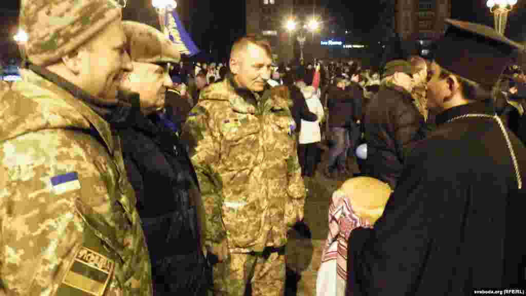 Асьвечаны каравай — за жыватворную місію