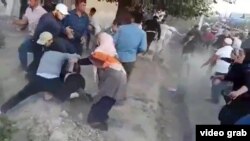 Жеринен тартылган тасмадан алынган скриншот. 