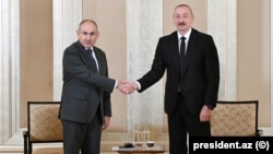 Никол Пашинян и Ильхам Алиев