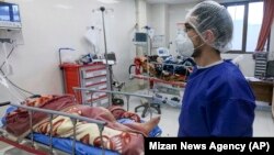 ۲۴ ساعتونو کې په ایران کې د کرونا وایروس ۲۰۵ نوې پېښې ثبت شوې دي.