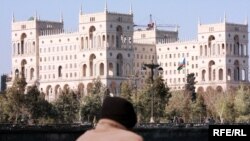 Zgrada Vlade Azerbejdžana u Bakuu, 2010.