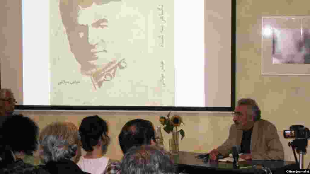 عباس میلانی در مراسم رونمایی از نسخه فارسی کتاب «نگاهی به زندگی شاه» در برلین