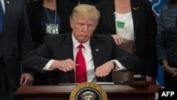 Дональд Трамп 