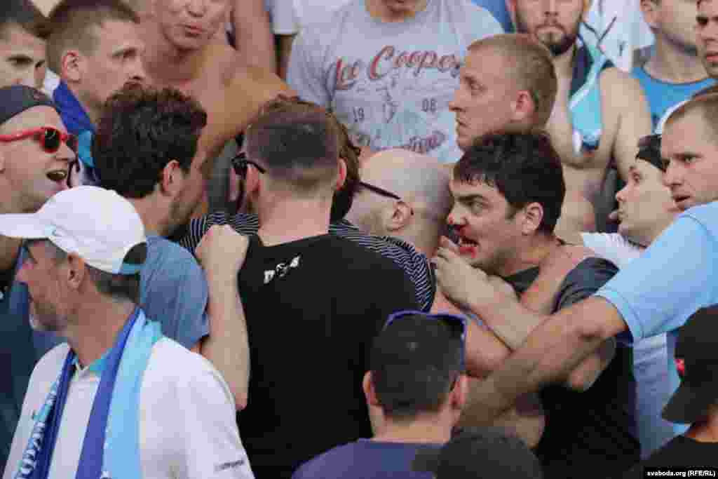 Бойка паміж фанатамі «Зэніту»