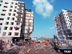 Смертельні вибухи в багатоквартирних будинках в 1999 році були в центрі уваги книжки «ФСБ взрывает Россию»