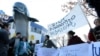 Армения – Акция протеста экологов против открытия в Ереване дельфинария, Ереван, 24 декабря 2010 г.