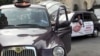 "Baki Taksi" kompaniýasy Londona mahsus taksileriň her birini 28 müň dollardan satyn alyp, Bakuwa getirdi