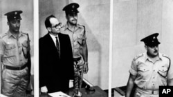 یکی از جلسات محاکمه آیشمن در آوریل ۱۹۶۱ 