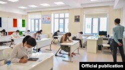 Жалпы республикалык тестирлөө маалы. 