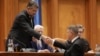 Klaus Iohannis va avea nevoie de susținerea PSD pentru a trece guvernul