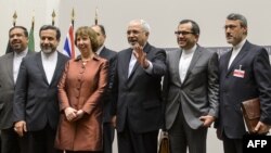 در مذاکرات ژنو سه طرفین گفت‌و‌گو بر سر توافق‌نامه‌ای موقت به توافق رسیدند- سوم آذرماه ۱۳۹۲