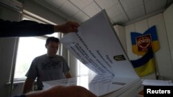 Донецк облусундагы шайлоо участкасы