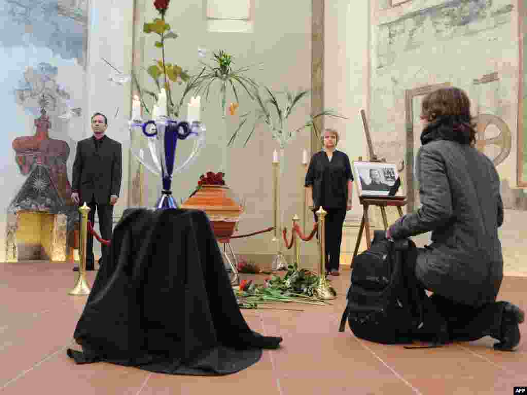 Prag, 19.12.2011. Foto: AFP / Michal Čižek