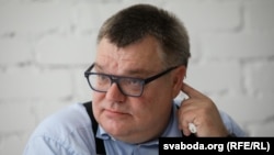 Віктар Бабарыка роўна за тыдзень да арышту