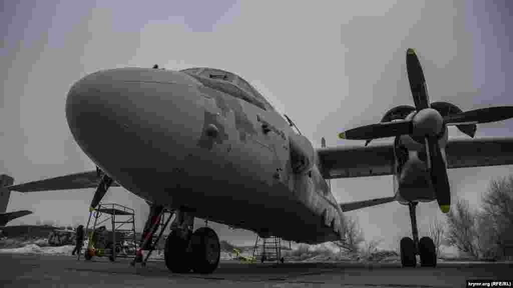 Военная прокуратура Южного региона Украины начала расследование по факту обстрела самолета 