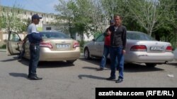 Maryly hususy taksiçiler (arhiw suraty)