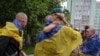 Автобус зі звільненими з російського полону українськими військовими