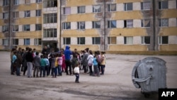 Центърът за мигранти в Харманли, април 2015 г.