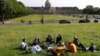 Picnic la Paris, în preajma Domului Invalizilor