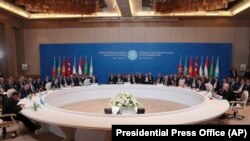 Türki dilli döwletleriň hyzmatdaşlyk geňeşiniň VII sammiti. 15-nji oktýabr, 2019. Baku, Azerbaýjan.
