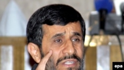محمود احمدی نژاد اخیرا از سودان نیز دیدن کرده است.