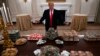 Трамп заказал в Белый дом 300 гамбургеров и сам заплатил за них