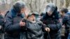 "Украина сурәтендә Мәскәү үз фикерен белдерүчеләргә басымны арттыра"