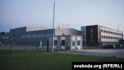 Завод акумулятараў каля Барысава, ілюстрацыйнае фота 2019 году