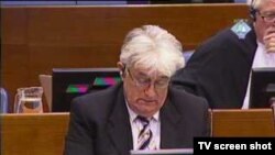 Radovan Karadžić u sudnici