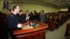 Павло Губарєв на сесії обласної ради в Донецьку, 3 лютого 2014 року