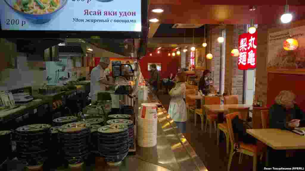 Москвадагы "Марукамэ" жапон ашканасы.