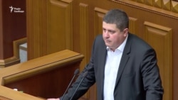 Вчителям підвищать зарплату на третину, якщо проект держбюджету ухвалять – Бурбак (відео)
