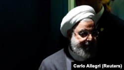 رهبر چند قدرت بزرگ اقتصادی و سیاسی جهان از حسن روحانی خواسته بودند با دونالد ترامپ دیدار کند، اما او گفت اول باید تحریمها برچیده شود.