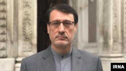سازمان گزارشگران بدون مرز اعلام کرده که سفیر ایران در بریتانیا با بهرهمندی از مصونیت دیپلماتیک، روزنامهنگاران را به طور مستقیم تهدید میکند